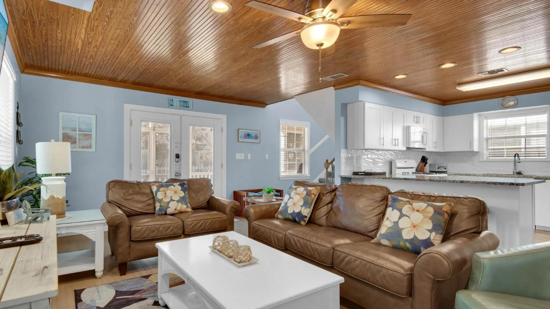 Cozy Beach House By Newman-Dailey Destin Holiday home